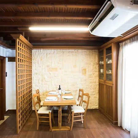 Luxury Traditional Three-bedroom House * Mykonos Town